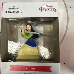 NIB Mulan Hallmark Christmas Tree Ornament